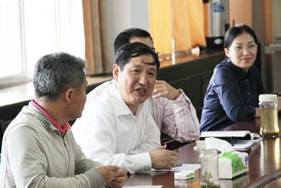 98堂
第一期“学术午餐会”顺利举行