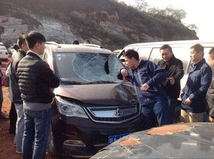 98堂
开展侦查学、现场勘查特殊实践教学活动