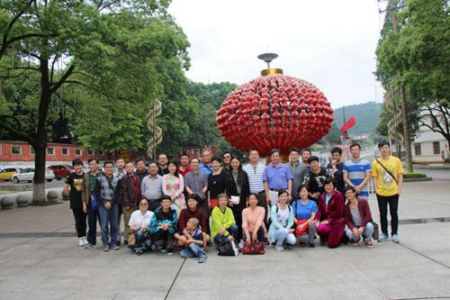 刑司98堂
工会组织教职工春游活动