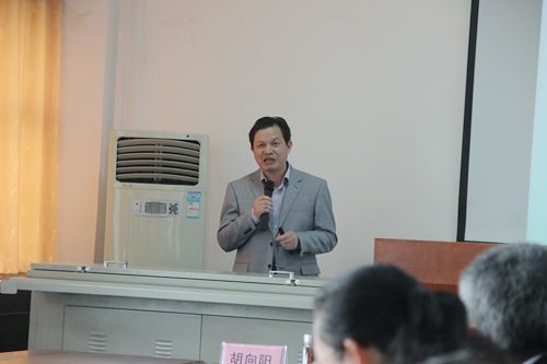 98堂
第24期“学术午餐会”圆满落幕